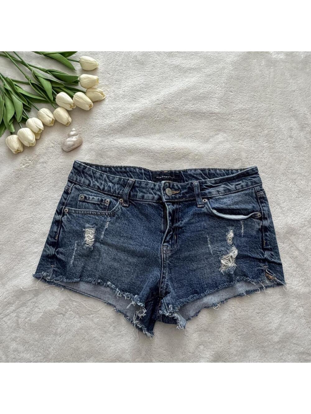 Aeropostale low rise navy blue denim shorts